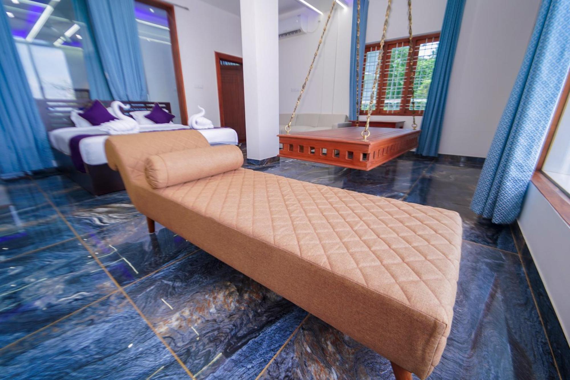 Skylar Seaview Beach Resort & Ayurveda Varkala Exterior foto