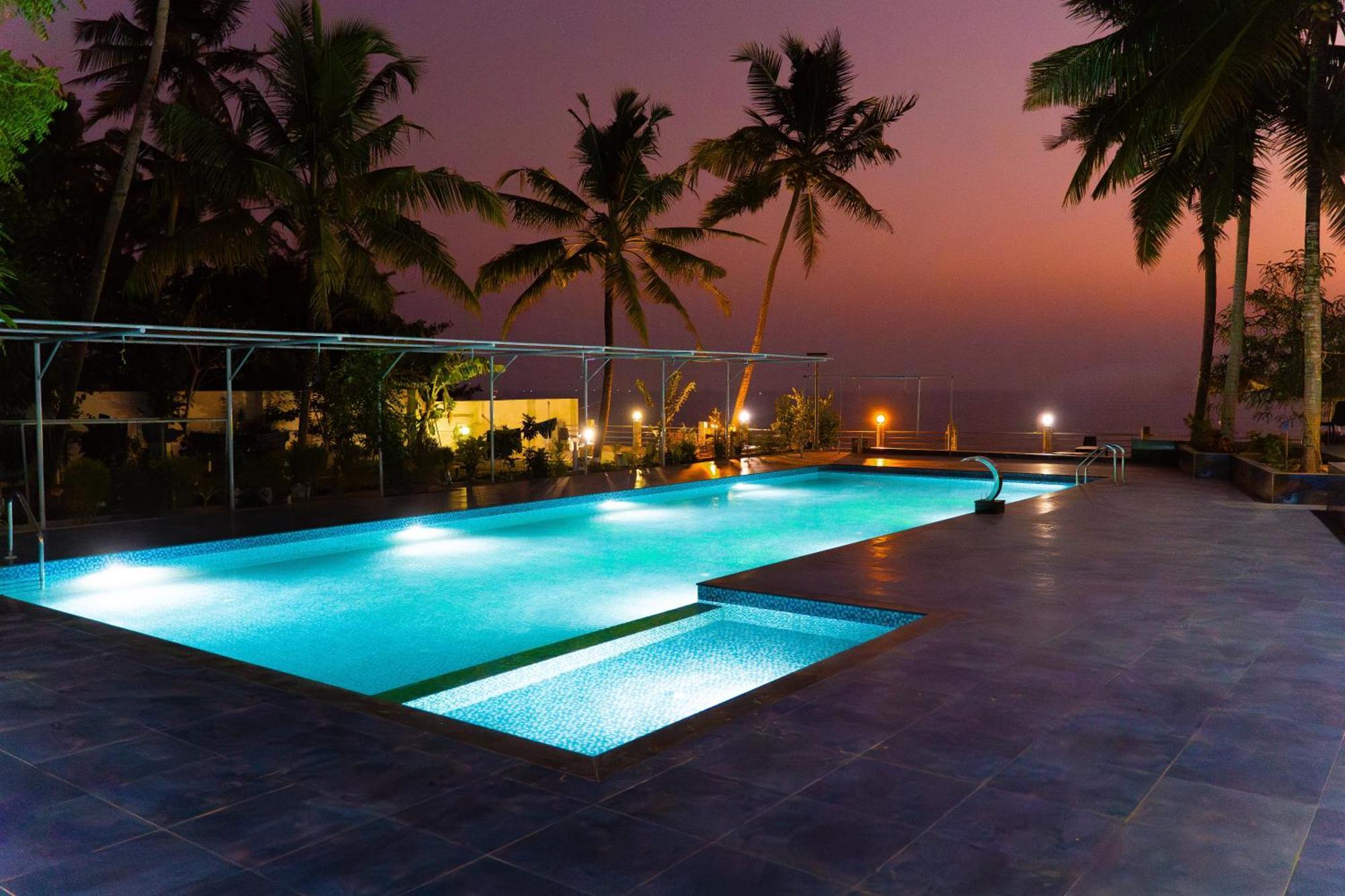 Skylar Seaview Beach Resort & Ayurveda Varkala Exterior foto