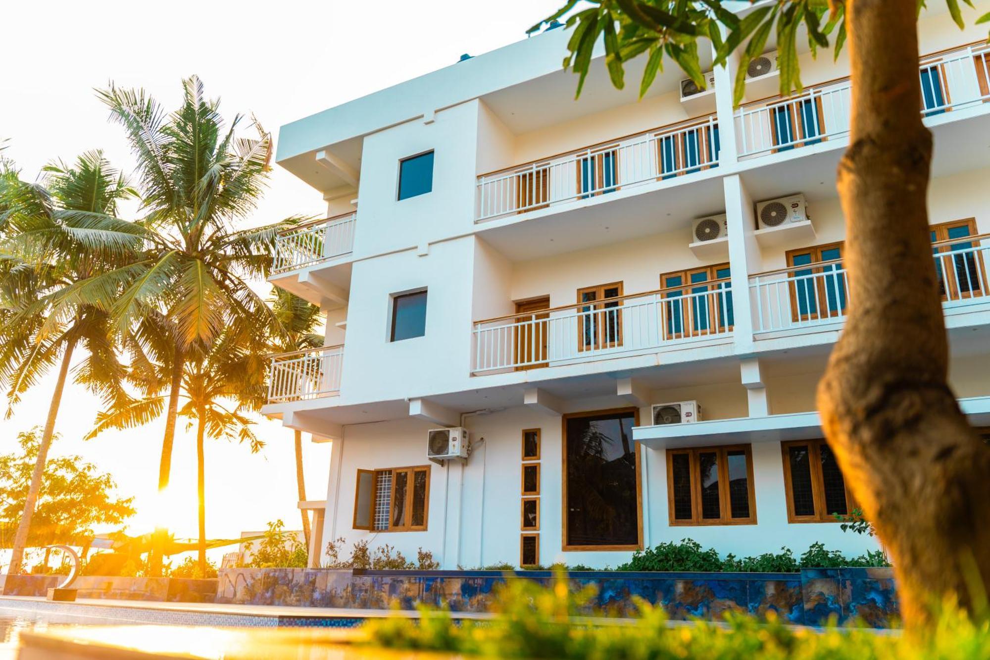 Skylar Seaview Beach Resort & Ayurveda Varkala Exterior foto