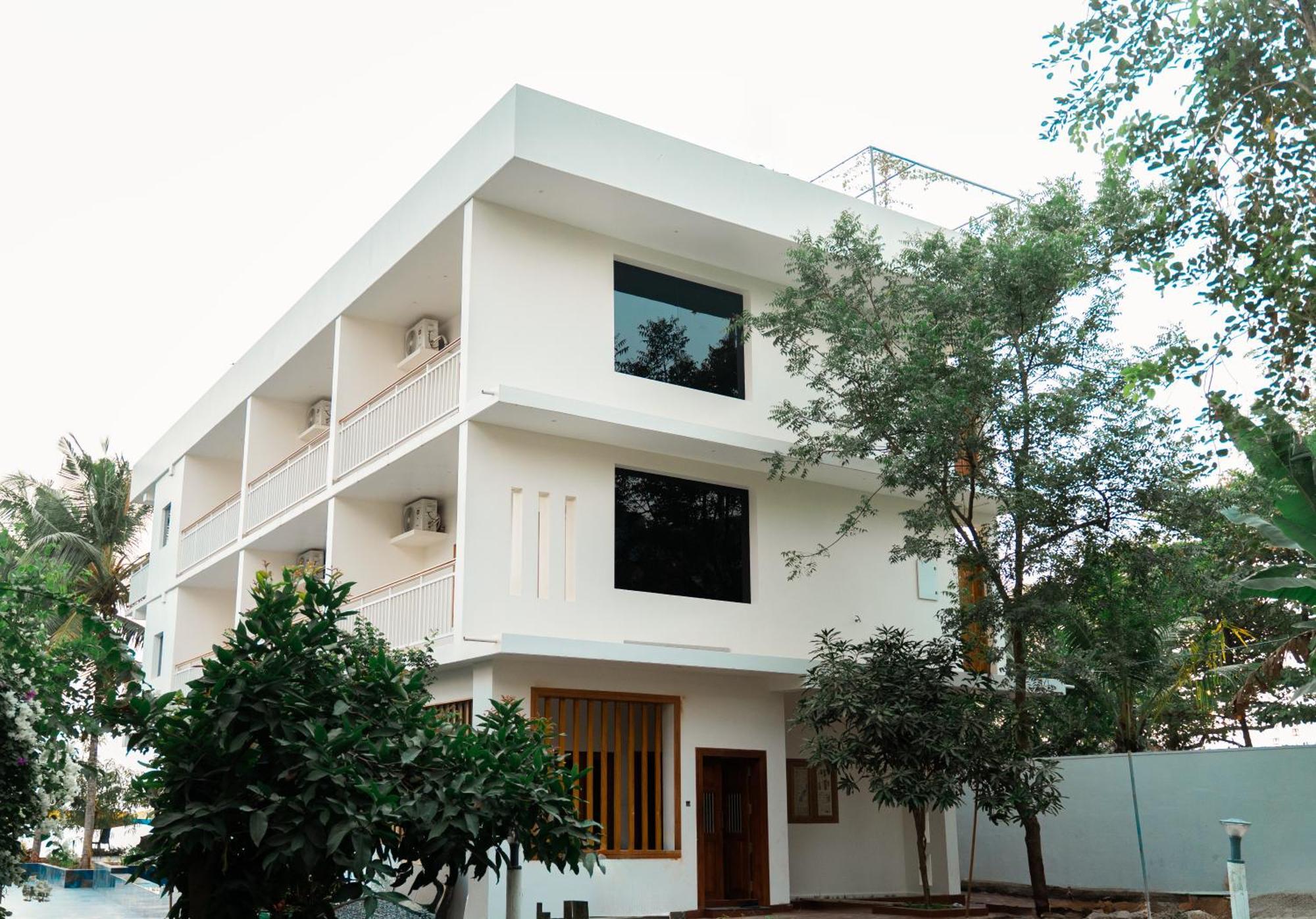 Skylar Seaview Beach Resort & Ayurveda Varkala Exterior foto
